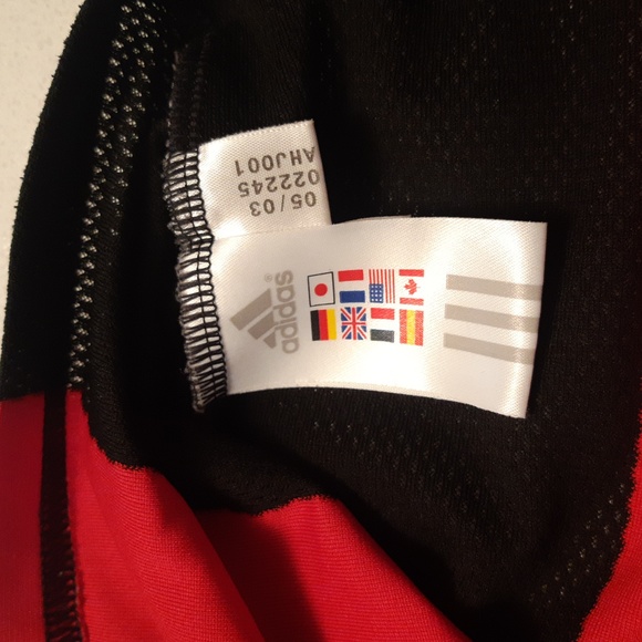 Adidas 2003/2004 AC Milan Home Jersey - Picture 7 of 14